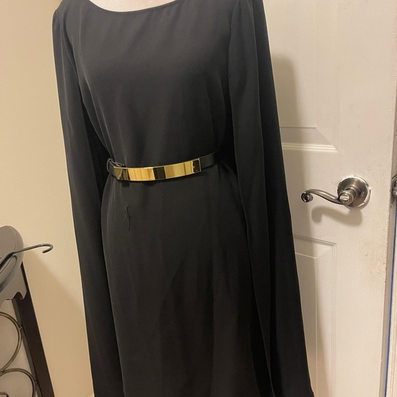 Eliza beautiful mini dress with gorgeous gold belt and attached shawls - Picture 10 of 15